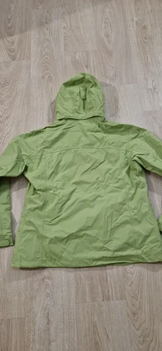 Chubasquero Decathlon verde