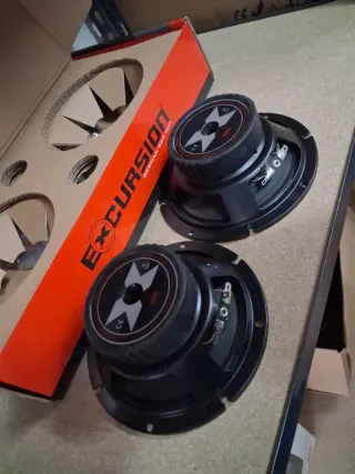 Altavoces Excursion SX6C