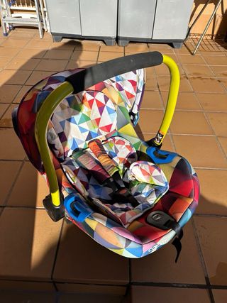 Carro Cosatto Giggle 3 en 1 con ISOFIX