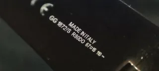 Gafas de sol Gucci negras y plateadas