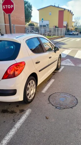 Peugeot 207 2006