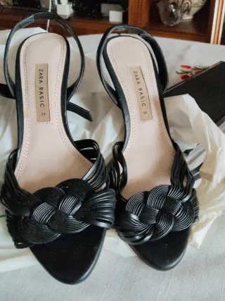 Zapatos de tacón negros talla 36