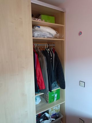 Armario puertas correderas Ikea Pax Hasvik