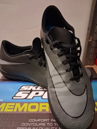 Scarpe calcetto Nike uomo nere/grigie