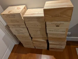 Caixas de vinho madeira (sem garrafas)