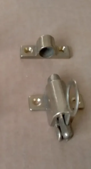 Cricchetti per finestre vasistas