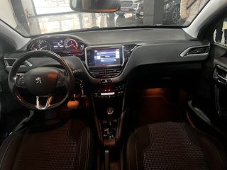 Peugeot 208 2016