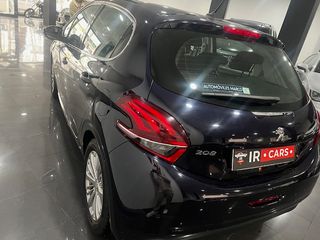 Peugeot 208 2016