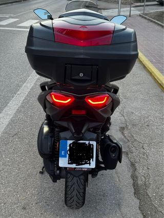 Yamaha Xmax 300 2022.    Kilometros 36.998