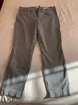 Pantalones pitillo cuadros GAP elástico