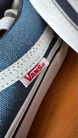 Zapatillas Vans Azul Marino y Gris