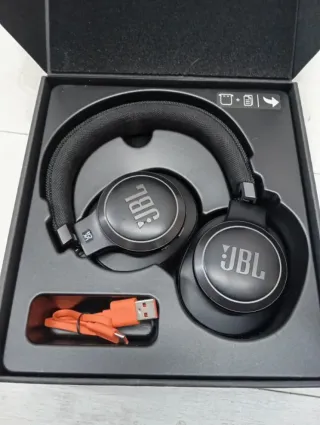 Auriculares JBL LIVE 660 NC Negros