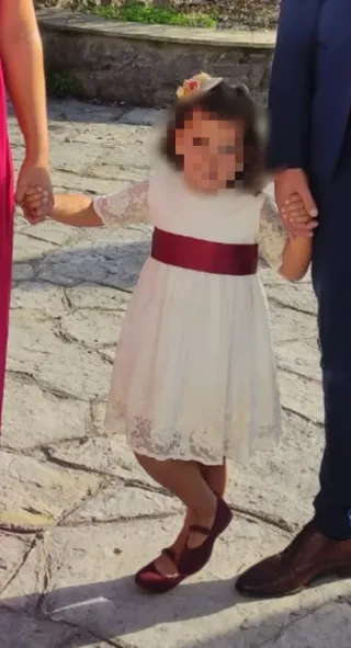 Vestido de niña para bodas y ceremonias