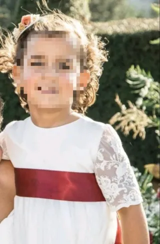 Vestido de niña para bodas y ceremonias