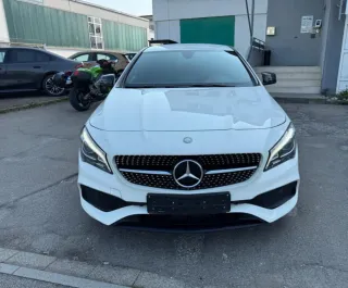 Mercedes-Benz Clase CLA 220