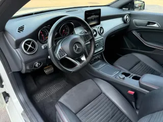 Mercedes-Benz Clase CLA 220