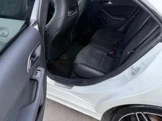 Mercedes-Benz Clase CLA 220