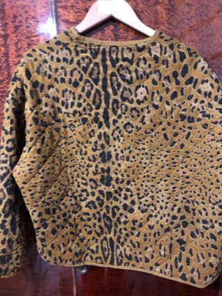 Chaqueta corta animal print talla única