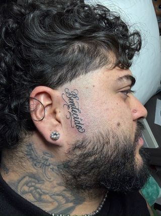 Tatuador