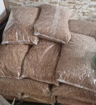 Sacos de pellet de madera