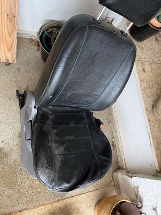 Asiento derecho Nissan Terrano 2
