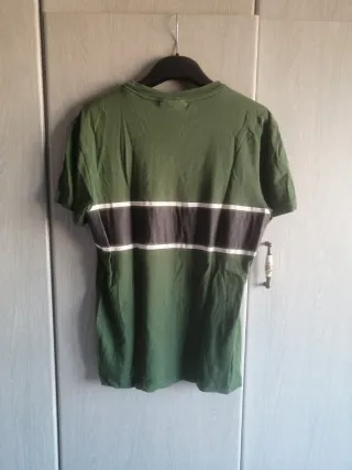 T-shirt Lacoste verde con logo
