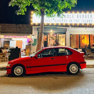 BMW E36 Compact 1.6 Hellroot. 1994