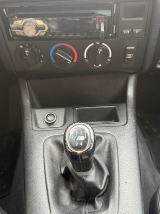 BMW E36 Compact 1.6 Hellroot. 1994