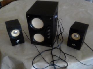 Altavoces 2.1 con Subwoofer y Satélites