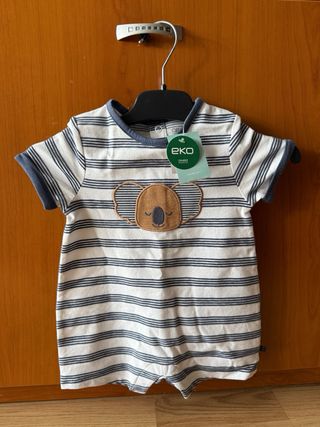 Ropita bebé Okaïdi nueva