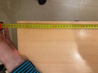 Escritorio madera y azul