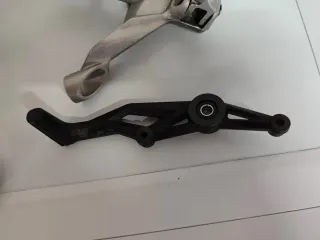 Estriberas BMW S1000RR 2021 Originales.