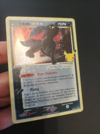 Umbreon Gold Star Español 25 Aniversario