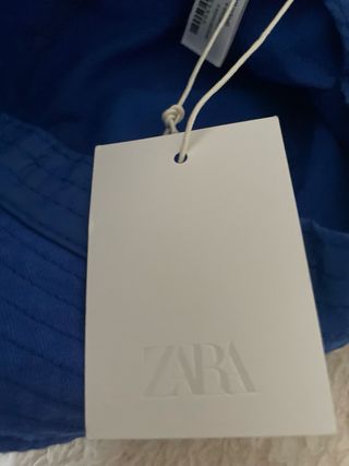 Gorra bucket Zara 6/9 años con etiqueta