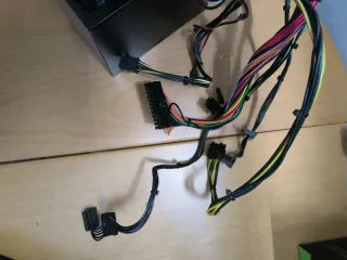 Fuente de Alimentación HP 500W 80 Plus Bronze.