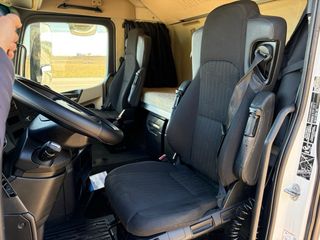 Mercedes-Benz 1845 2015