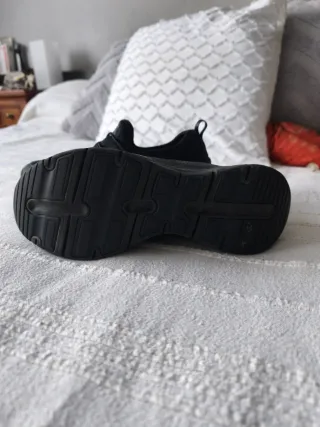 Zapatillas Skechers sin cordones negras