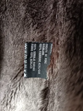 Pelliza ante marrón con capucha