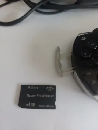 SONY PSP-2004 PIANO BLACK