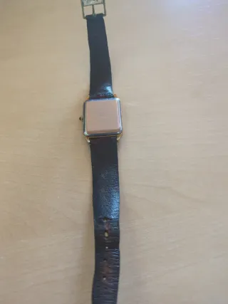 Reloj Radiant Cuadrado Dorado y Marrón