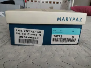 Sandalias Marypaz doradas con flores