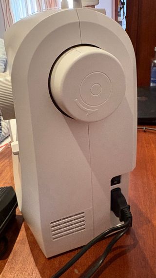 Máquina de coser Viola Atelier M14