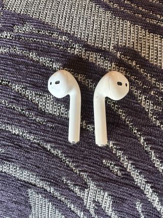 Apple AirPods