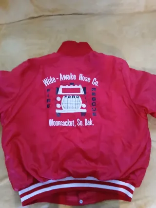 Chaqueta Lee Roja Hombre