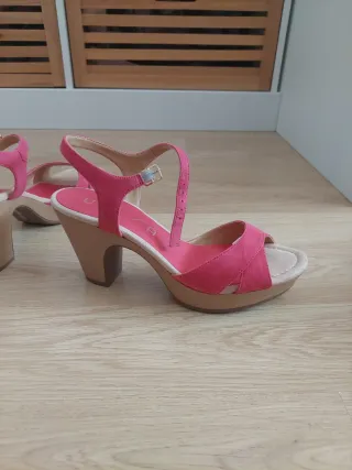 Sandalias rosa sandía. Sin estrenar.