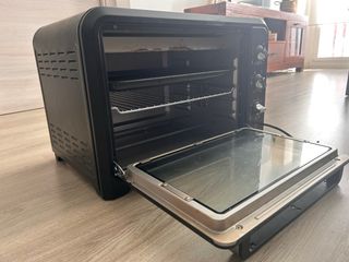 Horno portátil Moulinex negro