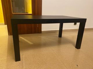 Mesa de centro de madera negra