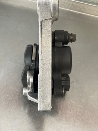 Pinza Freno Trasero Suzuki V-Strom 650 2012 ABS