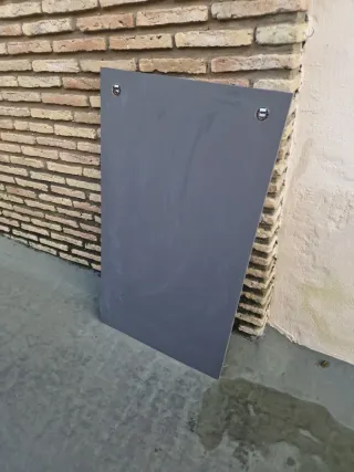 Espejo con marco de madera