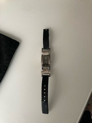 Reloj Tous Negro y Plateado